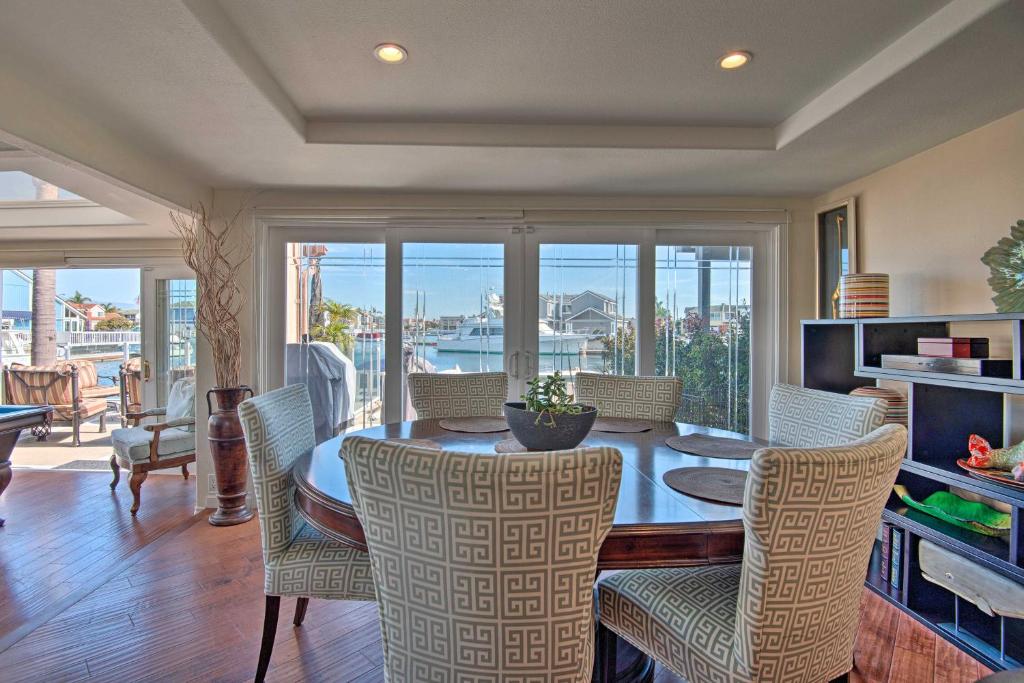 Luxurious Channel Island Harbor Home with Boat Dock! - image 5