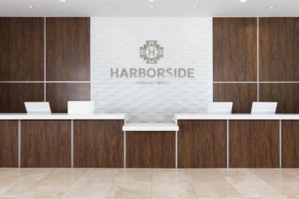 Harborside Hotel - image 2