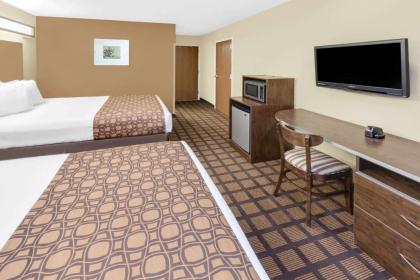 Microtel Inn & Suites by Wyndham Ozark - image 8