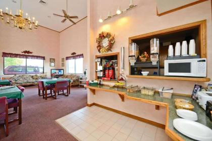 Americas Best Value Inn Ozark - image 9