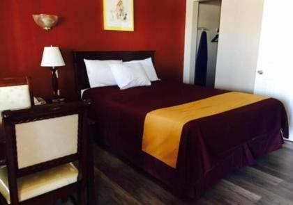 Americas Best Value Inn Ozona - image 9