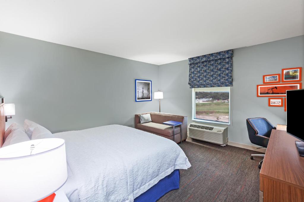 Hampton Inn Ozona - image 3