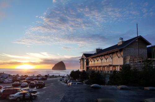 Headlands Coastal Lodge & Spa - main image