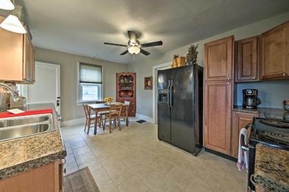 Charming Pet-Friendly Abode Near St Louis! - image 7