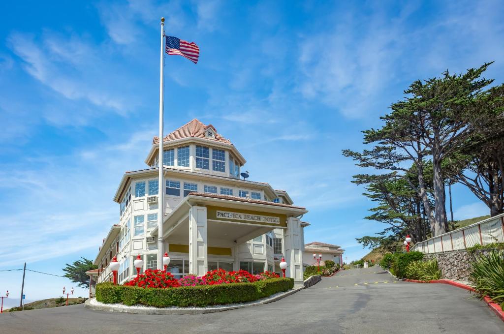 Pacifica Beach Hotel - main image