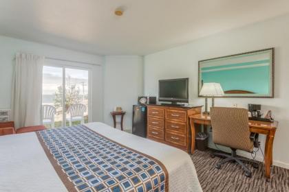 Pacifica Beach Hotel - image 12