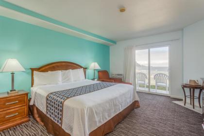 Pacifica Beach Hotel - image 13