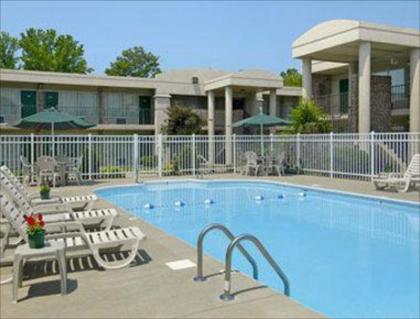 Days Inn by Wyndham Paducah - image 11