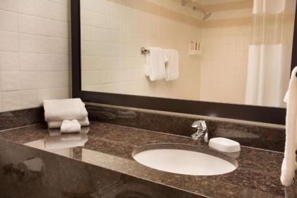 Drury Inn & Suites Paducah - image 12