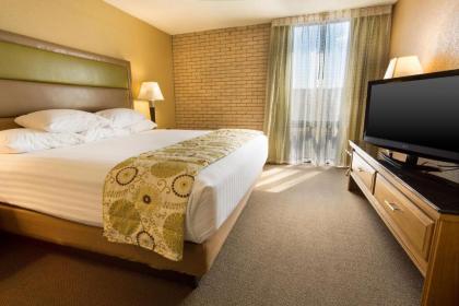 Drury Inn & Suites Paducah - image 7