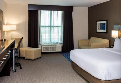 Holiday Inn Paducah Riverfront an IHG Hotel - image 12