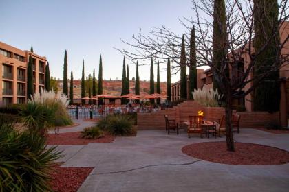 Courtyard Page at Lake Powell - image 13