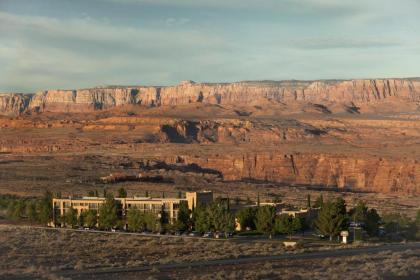 Courtyard Page at Lake Powell - image 2