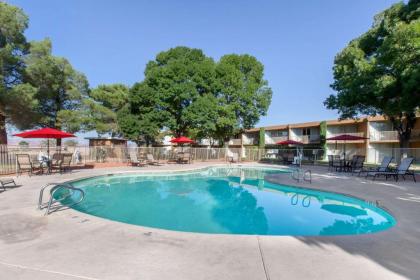 Quality Inn View of Lake Powell – Page - image 9