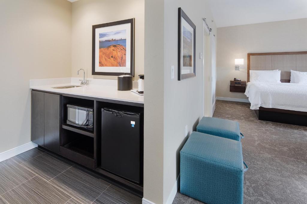 Hampton Inn & Suites Page - Lake Powell - image 4