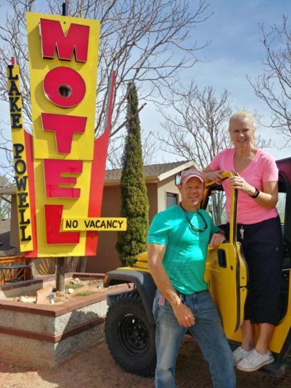 Lake Powell Motel & Apartments - image 11