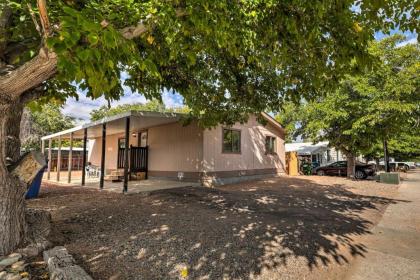 Page Home with Patio and BBQ 3Mi to Lake Powell! - image 10