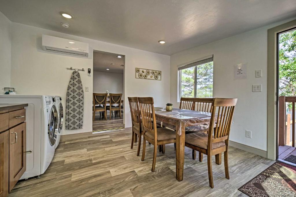 Spacious Home with Yard Less Than 3 Mi to Lake Powell! - image 7