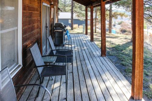 Split Pine Cabin - image 2