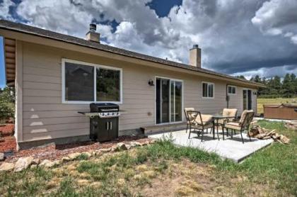 Lovely Pagosa Springs House with Mtn Views and Hot Tub! - image 2