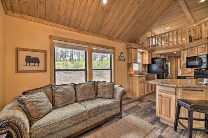 Modern Tiny Cabin - Fish Hike Ski and Soak! - image 14