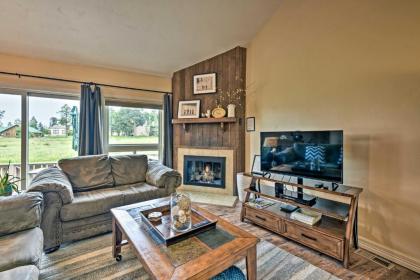 Cozy Mtn Condo with Grill 28 Mi to Wolf Creek! - image 8