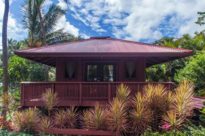 The Bali House and Cottage at Kehena Beach Hawaii - image 12