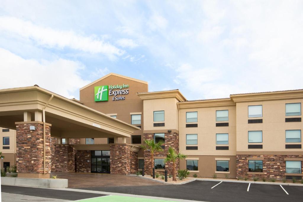 Holiday Inn Express & Suites Pahrump an IHG Hotel - main image