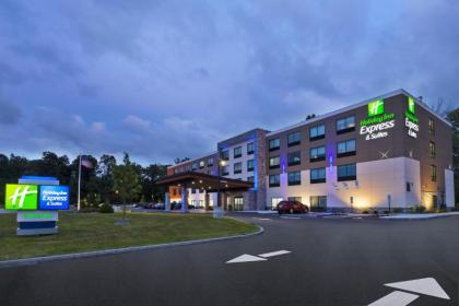 Holiday Inn Express & Suites - Painesville - Concord an IHG Hotel - image 11