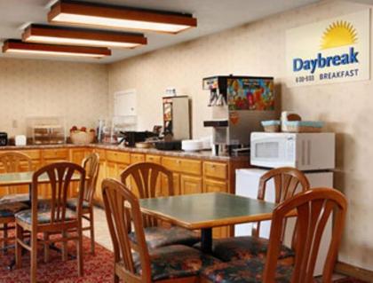 Days Inn by Wyndham Paintsville - image 5