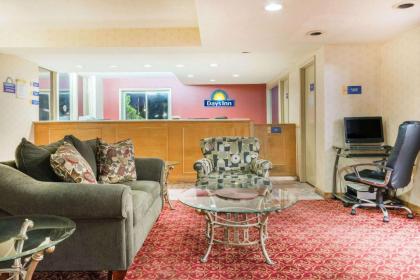 Days Inn by Wyndham Paintsville - image 6