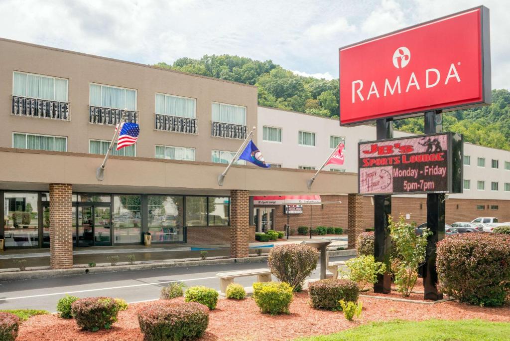 Ramada by Wyndham Paintsville Hotel & Conference Center - main image