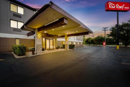 Red Roof Inn Palatine - image 8