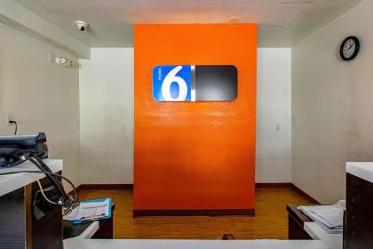 Motel 6-Palatine IL - Chicago Northwest - image 10