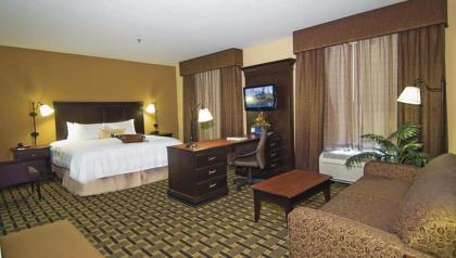 Hampton Inn & Suites Palestine - image 10