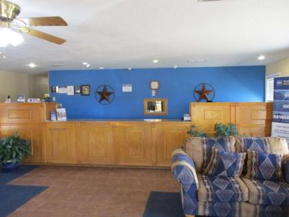 Best Western Palestine Inn - image 8