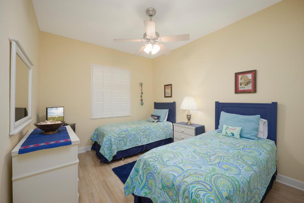 442 Cinnamon Beach 3 Bedroom Sleeps 8 Ocean View 2 Pools Pet Friendly - image 2