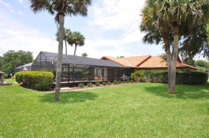 Salt Life Cozy Canal Front Pool Home W boat dock Florida