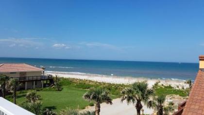 Just Beachy A Luxury Retreat Sleeps 12 3 Levels with Elevator  Perfect for 1 3 Families travelin Palm Coast