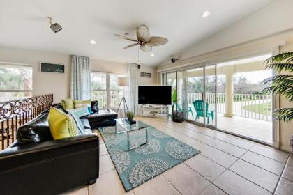 Oasis by the Sea Beach Front Community - Luxurious Pool Spa Home with Waterfall - Sleeps 10 - Come - image 9