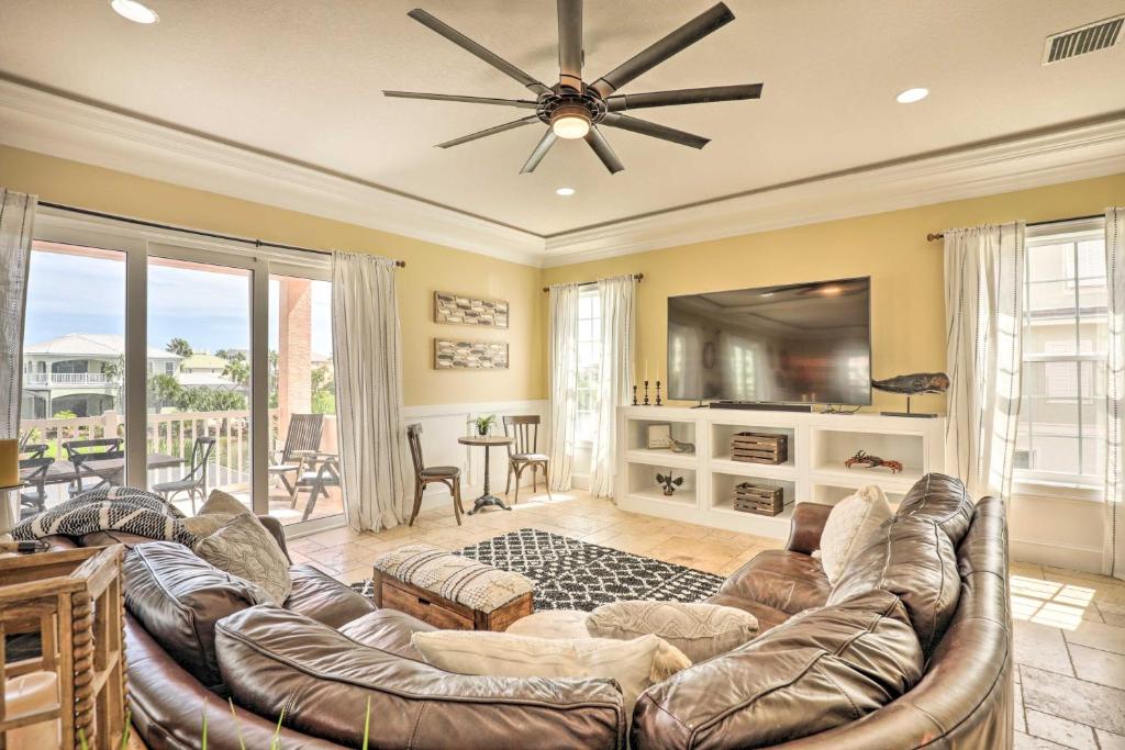 Spacious Palm Coast Oasis - Steps to Beach! - image 5