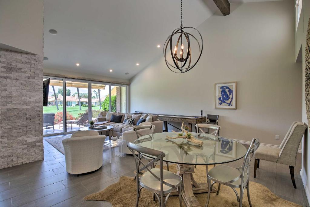 Luxe Golf Course Haven with Patio in Palm Desert - image 6