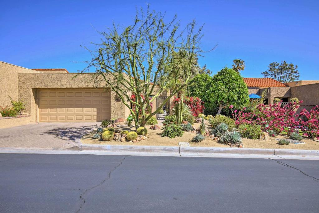 Contemporary Palm Desert Condo with Courtyard! - main image