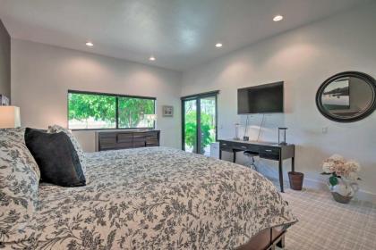 Contemporary Palm Desert Condo with Courtyard! - image 14