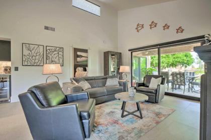 Contemporary Palm Desert Condo with Courtyard! - image 4