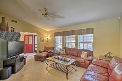 Pet-Friendly Home with Fire Pit - 10 Mins to Gulf! - image 5