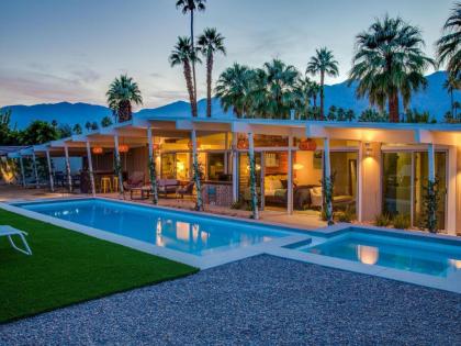 Holiday homes in Palm Springs California