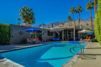 Holiday homes in Palm Springs California