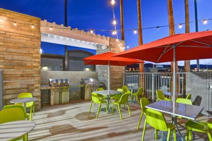 Home2 Suites By Hilton Palmdale - image 9