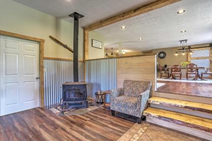 Palmer Home with Deck Yard and Mountain Views - image 15